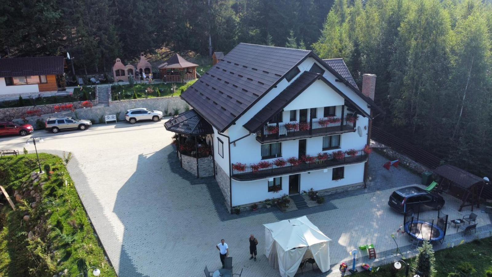 Casa Sofia Bucovina Hotell Ciumirna Eksteriør bilde